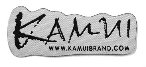 [pkamui wit] Kamui Promotional Badge - white